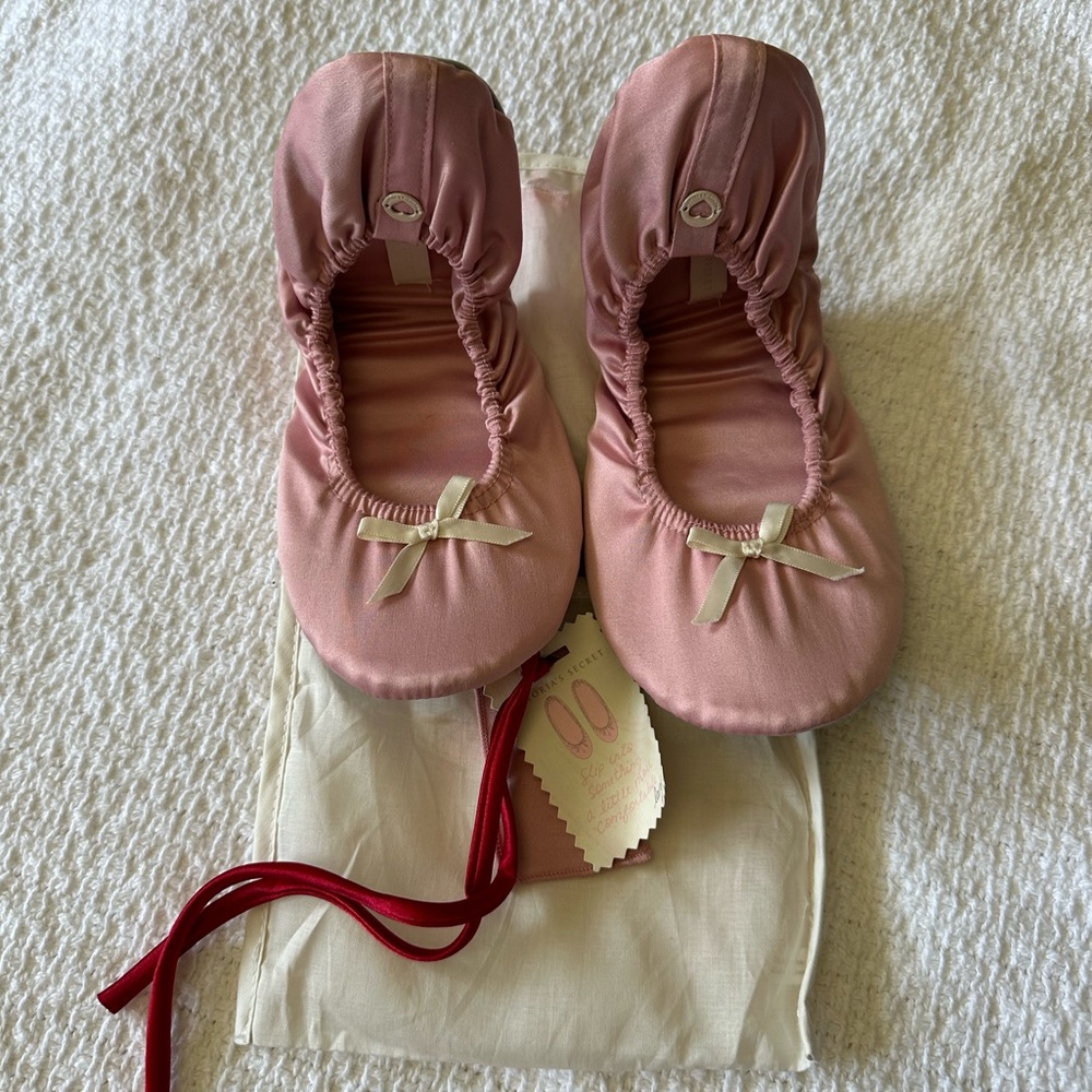 Victoria’s Secret pink slippers (see additional matching items for sale)